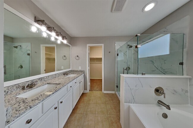 Building Photo - 17262 Lafayette Hollow Ln