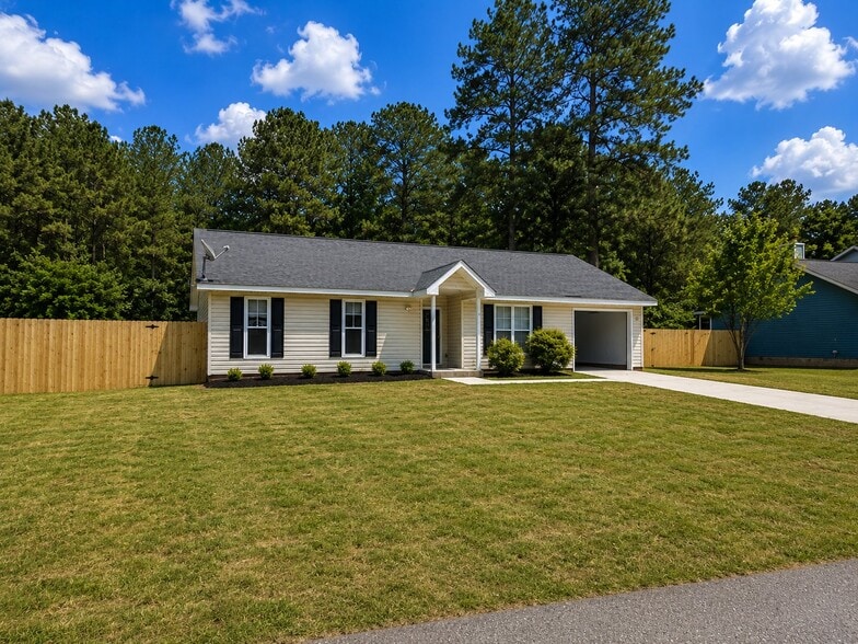 Building Photo - 302 Wapiti Dr