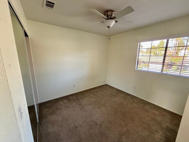 Building Photo - Beautiful Home in Shadowridge