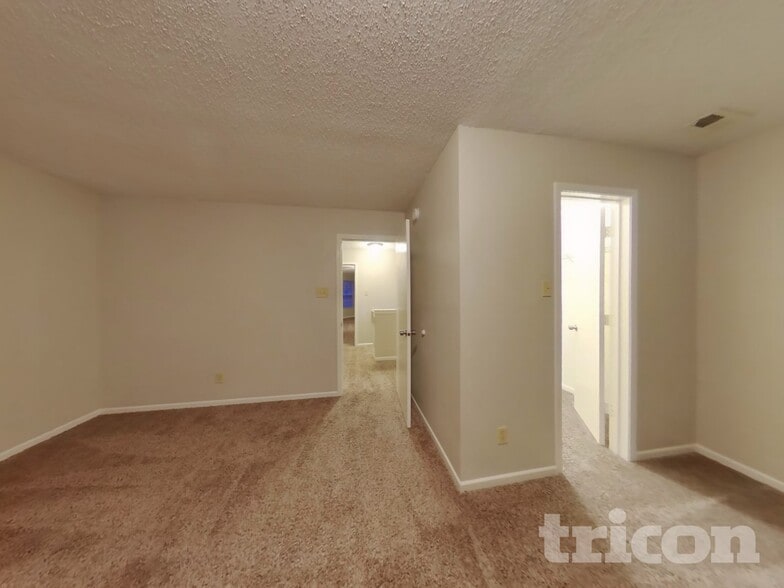 Building Photo - 8146 Firefly Way