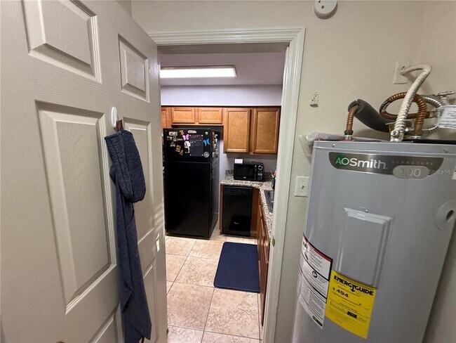 Building Photo - 7702 Chase Rd