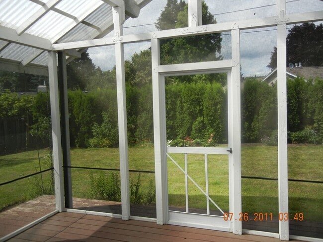 Building Photo - Great 3 Bedroom Ranch in Vancouver!