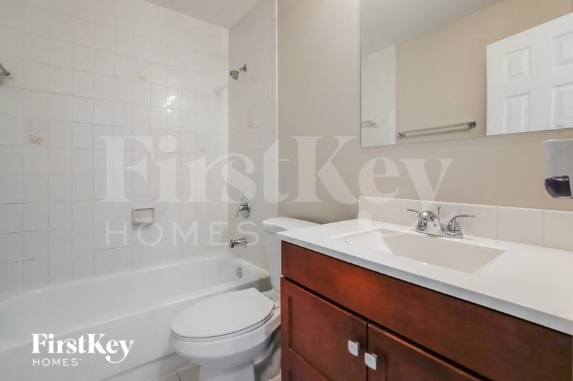 Building Photo - 7331 W 29th Way