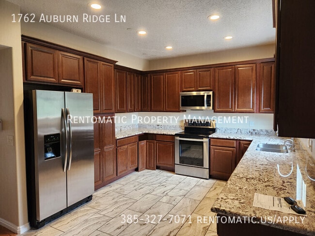 Building Photo - 1762 Auburn Ridge Ln
