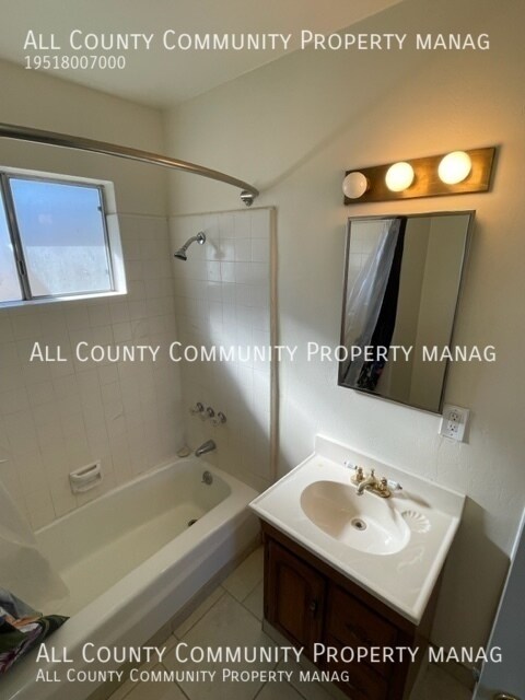 Building Photo - 61465 Alta Vista Dr