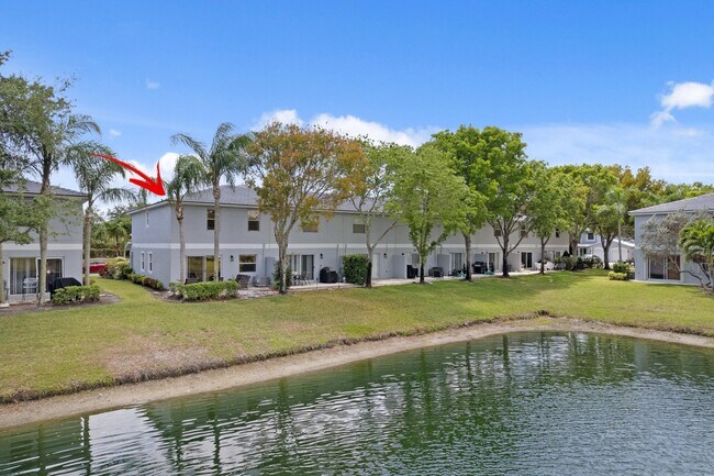 Building Photo - 16147 Sierra Palms Dr
