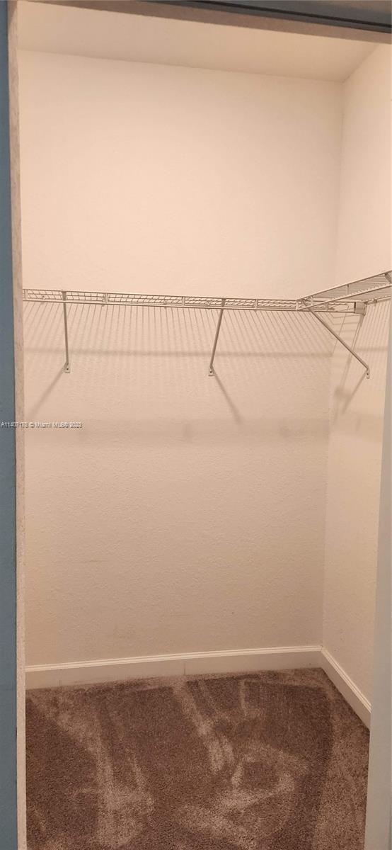 Building Photo - 2708 SE 15th Ct