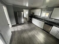 Building Photo - 20 Cummings St