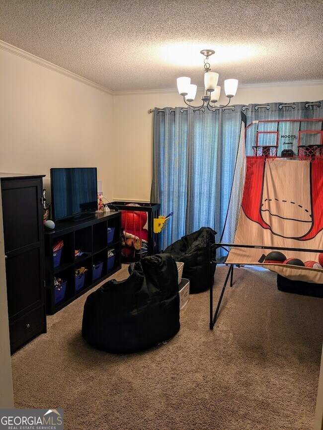 Building Photo - 1010 Cherokee Cir