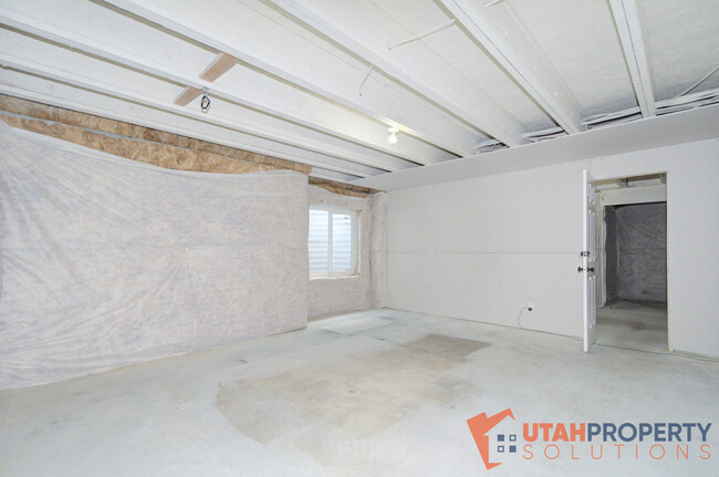 Building Photo - 4502 W 11800 S