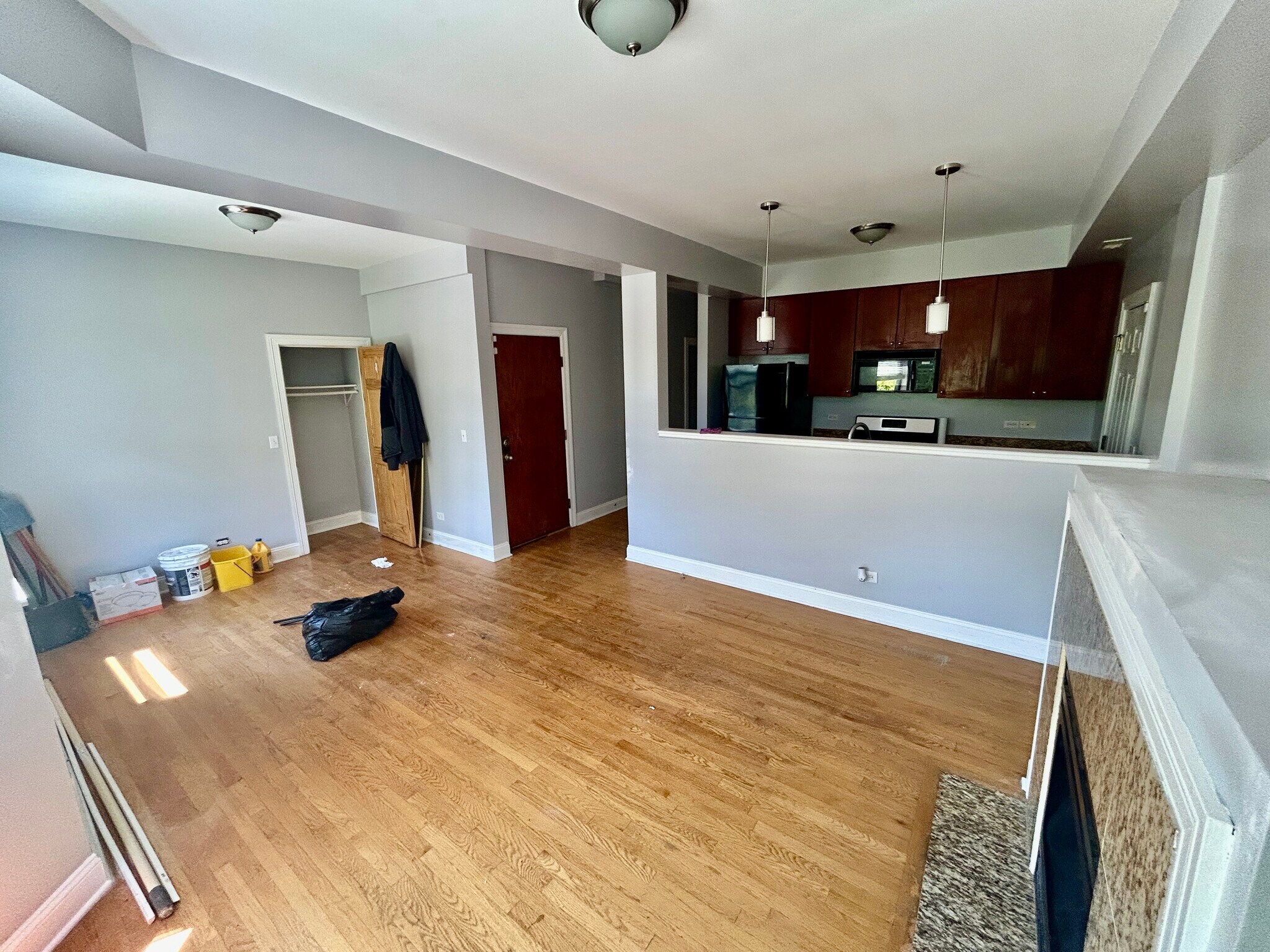 Building Photo - 1140 E Marquette Rd