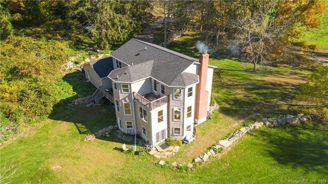 Building Photo - 82 Fowler Rd