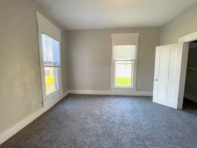 Building Photo - Downtown Home with fence and nice updates ...