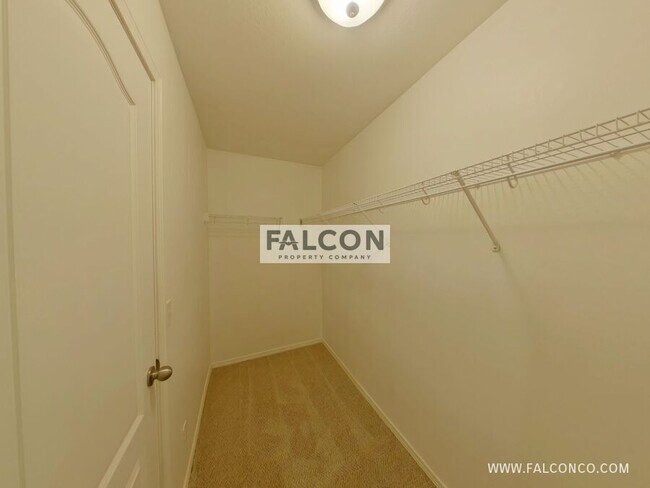 Building Photo - 6627 Silverwind Cir