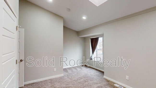 Building Photo - 2331 Lexington Village Ln