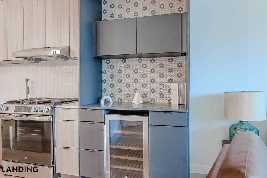 Building Photo - 2623 Keene St