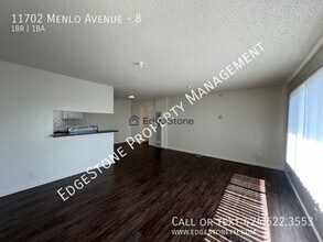 Building Photo - 11702 Menlo Ave