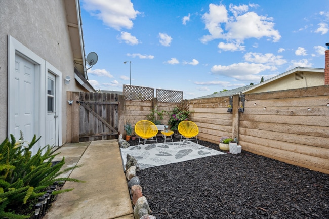 Building Photo - 453 El Cerrito