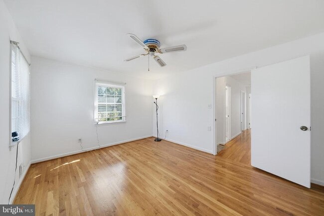 Building Photo - 16818 Briardale Rd