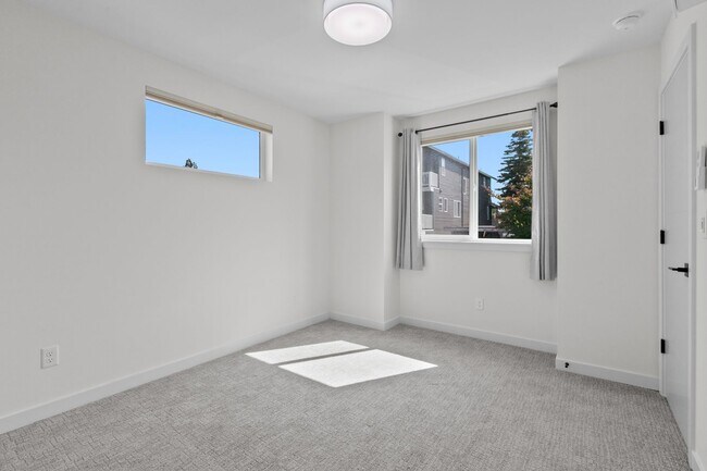 Building Photo - 8332 26th Ave NW
