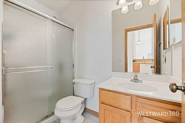 Building Photo - 2511 Sheehan Dr