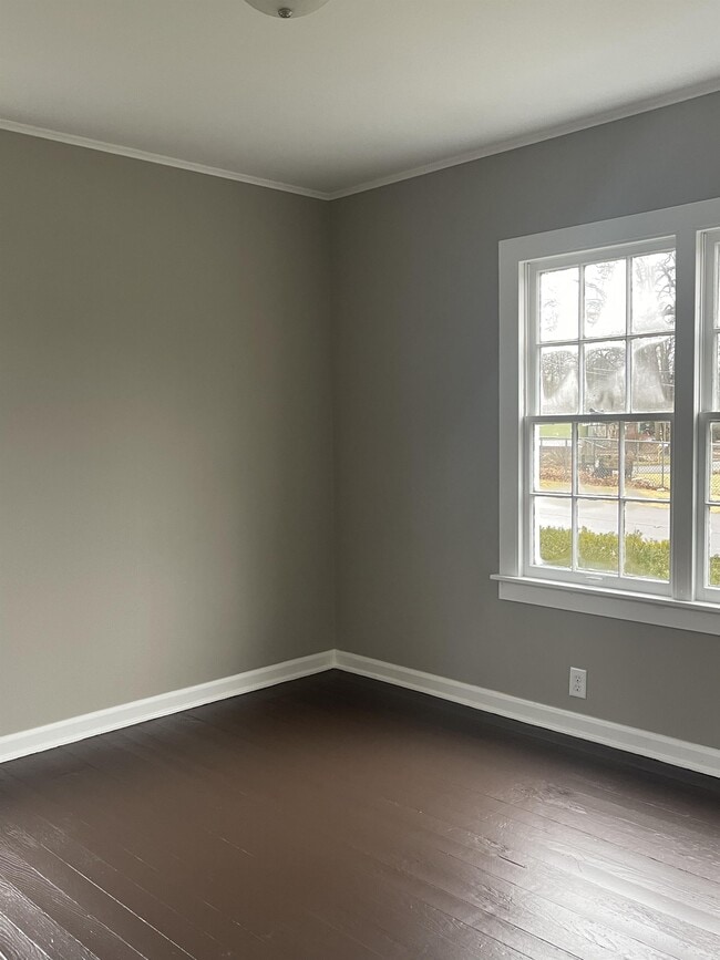 Building Photo - 35756 N Watson Ave