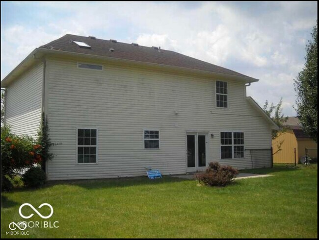 Building Photo - 411 Garden Grace Dr