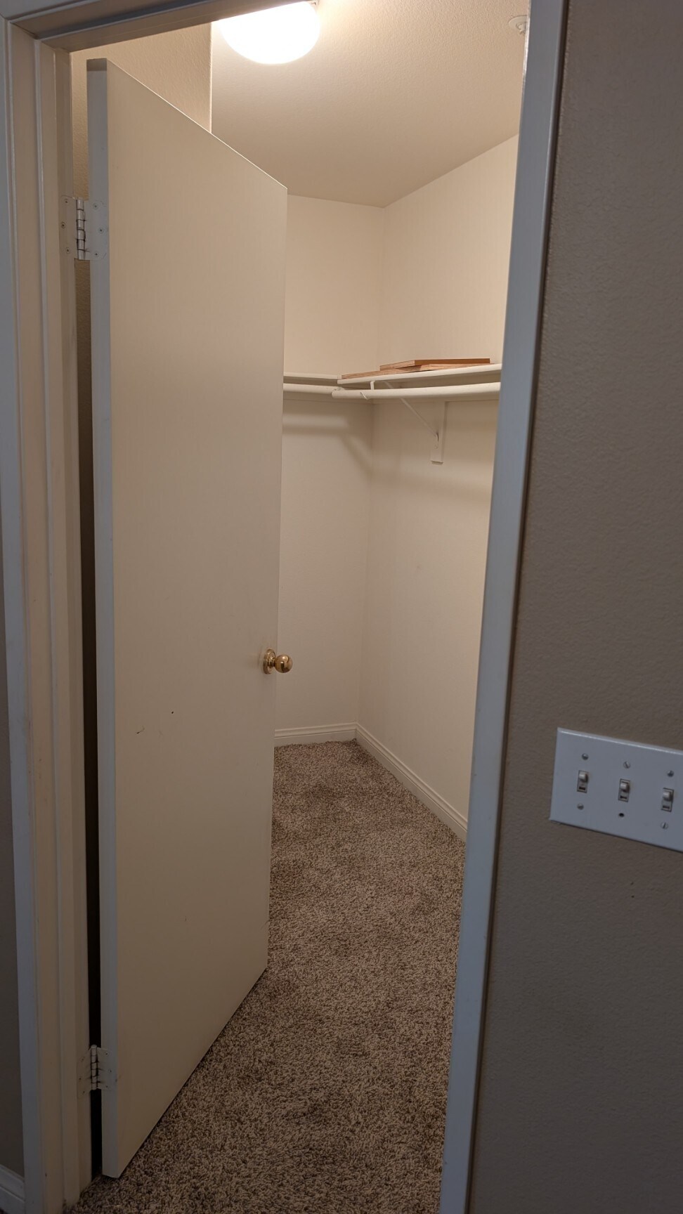 Master Bedroom Walk in Closet - 5621 Grand Prix Ct
