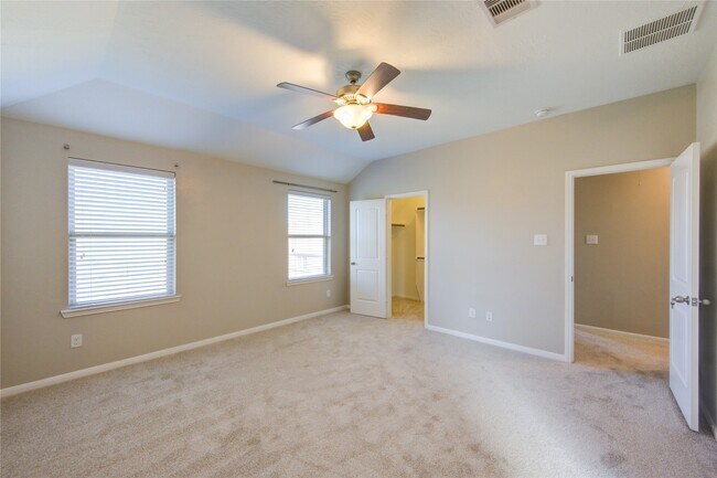 Building Photo - 8115 Heartbrook Field Ln