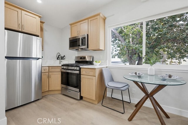 Building Photo - 11068 El Amarillo Ave