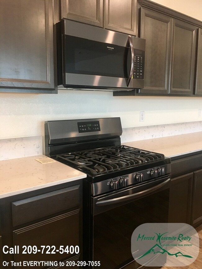 Building Photo - A Must see!  Apply to schedule viewing