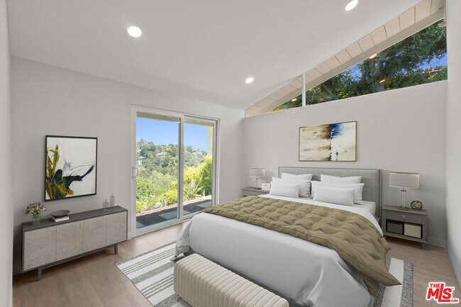 Building Photo - 1060 Palisair Pl