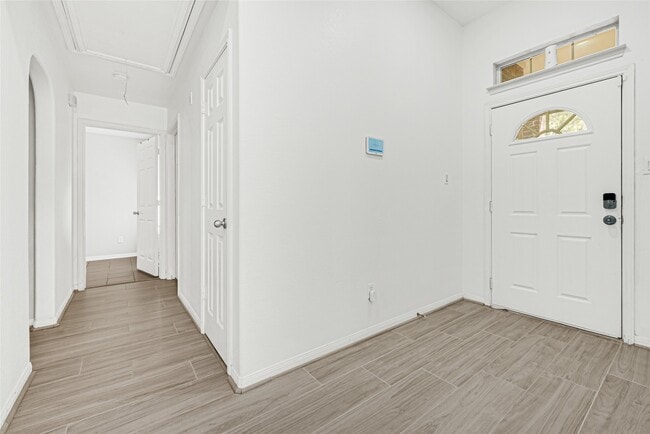 Building Photo - 18875 Ferney Ln