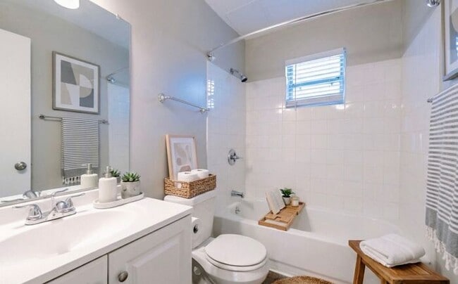 Building Photo - Modern Living at Westside Court