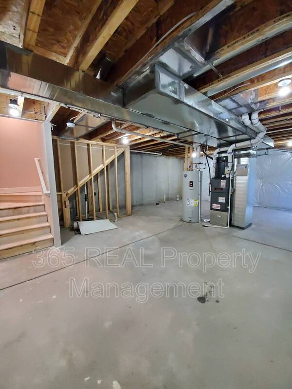Building Photo - 1699 Westward Pl