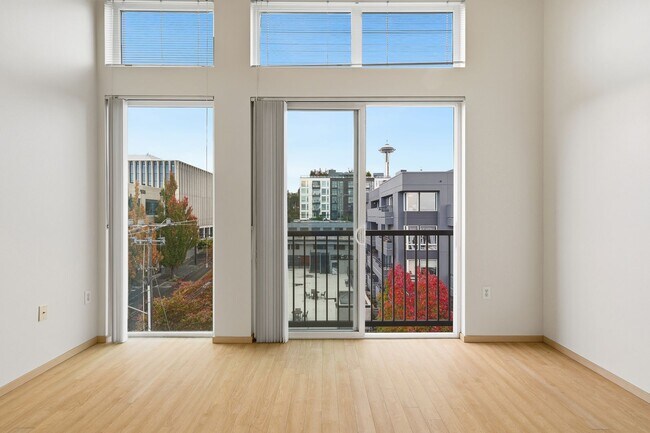 Interior Photo - H2O Apartments