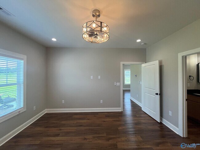 Building Photo - 102 Co Rd 469