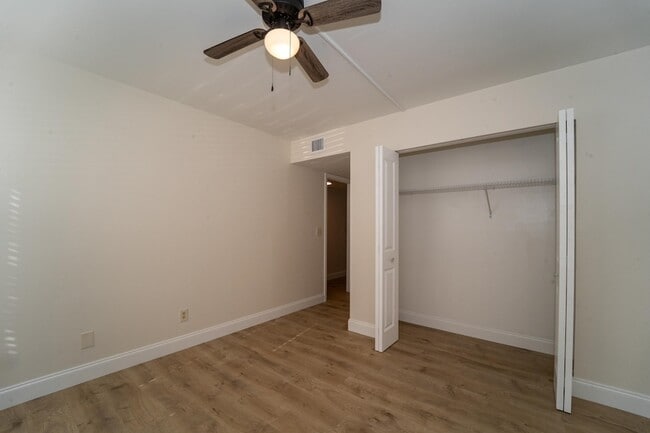 Building Photo - 21 Cristina Ct