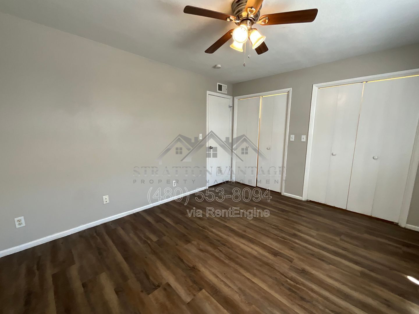 Building Photo - 810 E Colter St