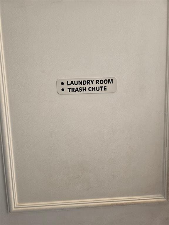 Building Photo - 1255 Tarpon Center Dr