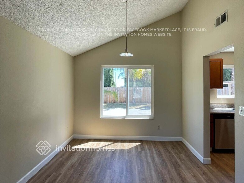 Building Photo - 3489 Chandler Cir