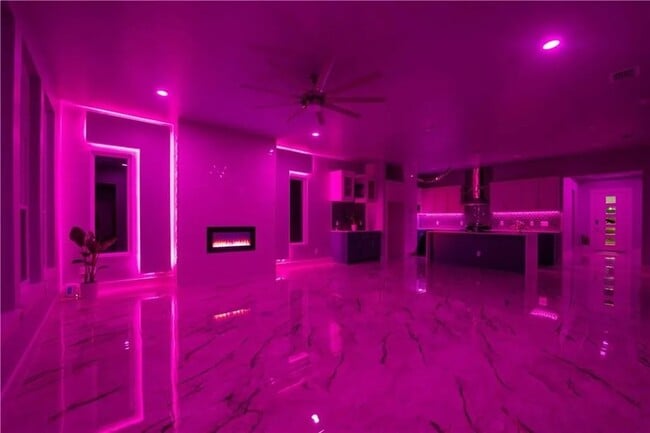 Building Photo - 2610 Lady Andrea Dr