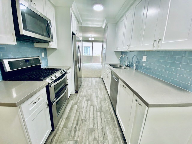 Kitchen - 6515 Green Valley Cir