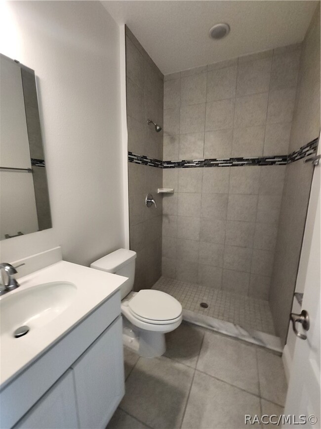 Building Photo - 88 Linder Dr