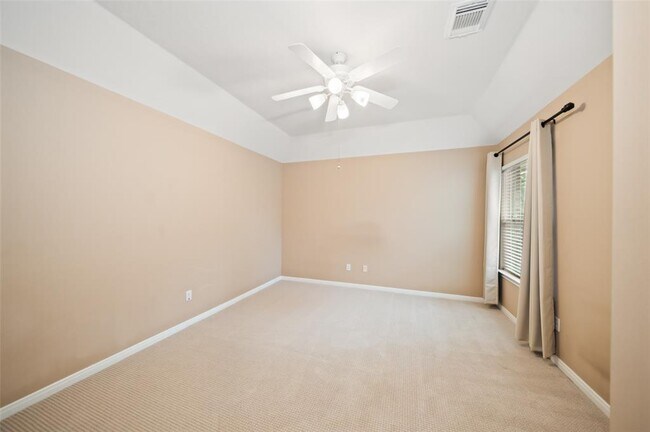 Building Photo - 10 Dove Trace Cir