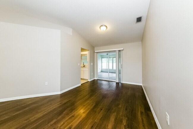 Building Photo - 2003 Old Arbor Ct