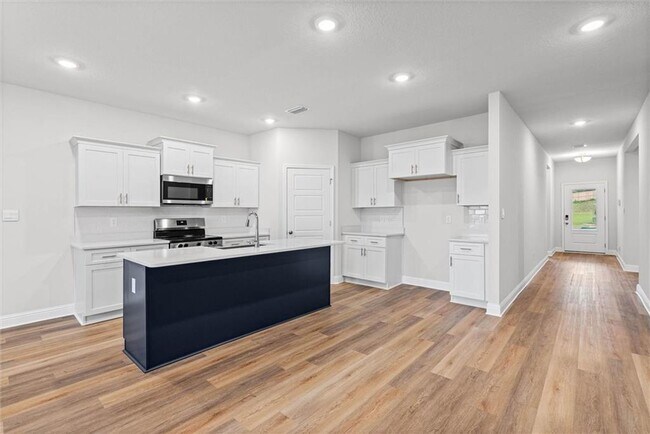 Building Photo - 7307 Hawkins Mnr
