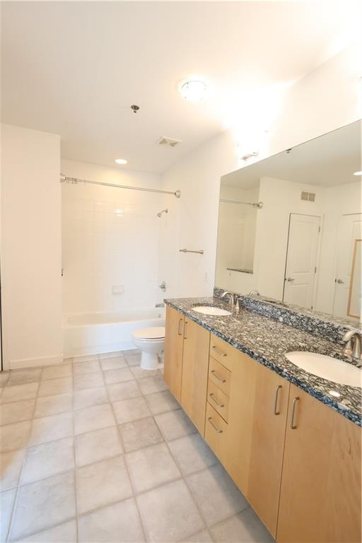 Building Photo - 923 Peachtree St NE