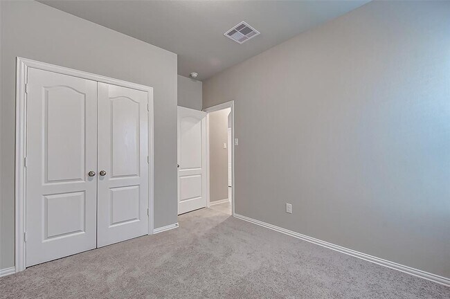 Building Photo - 7443 Arabian Moon Trail