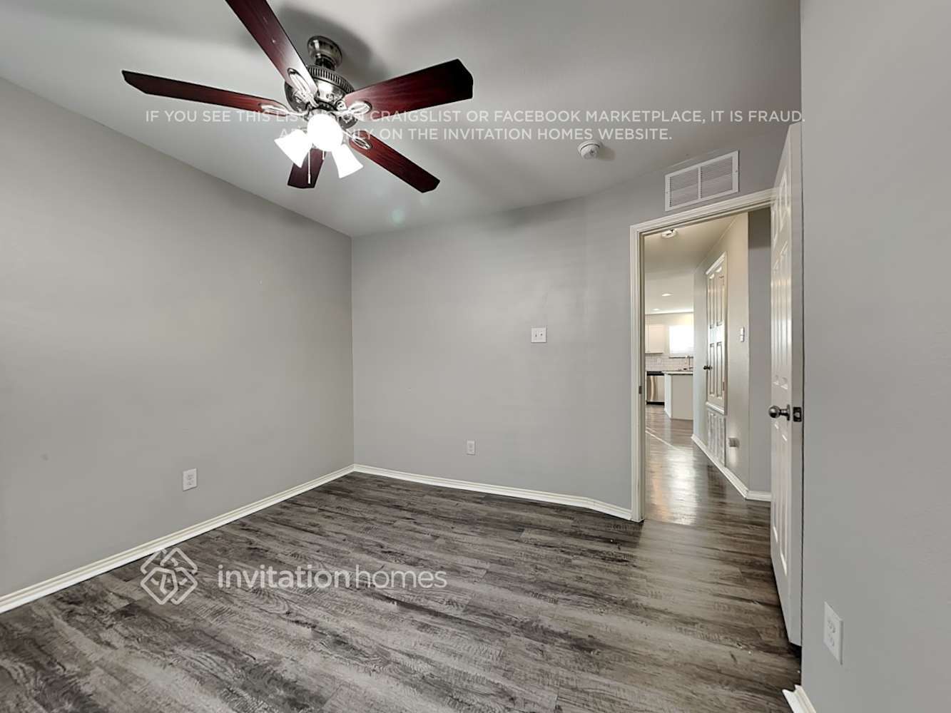 Building Photo - 112 Abelia Dr